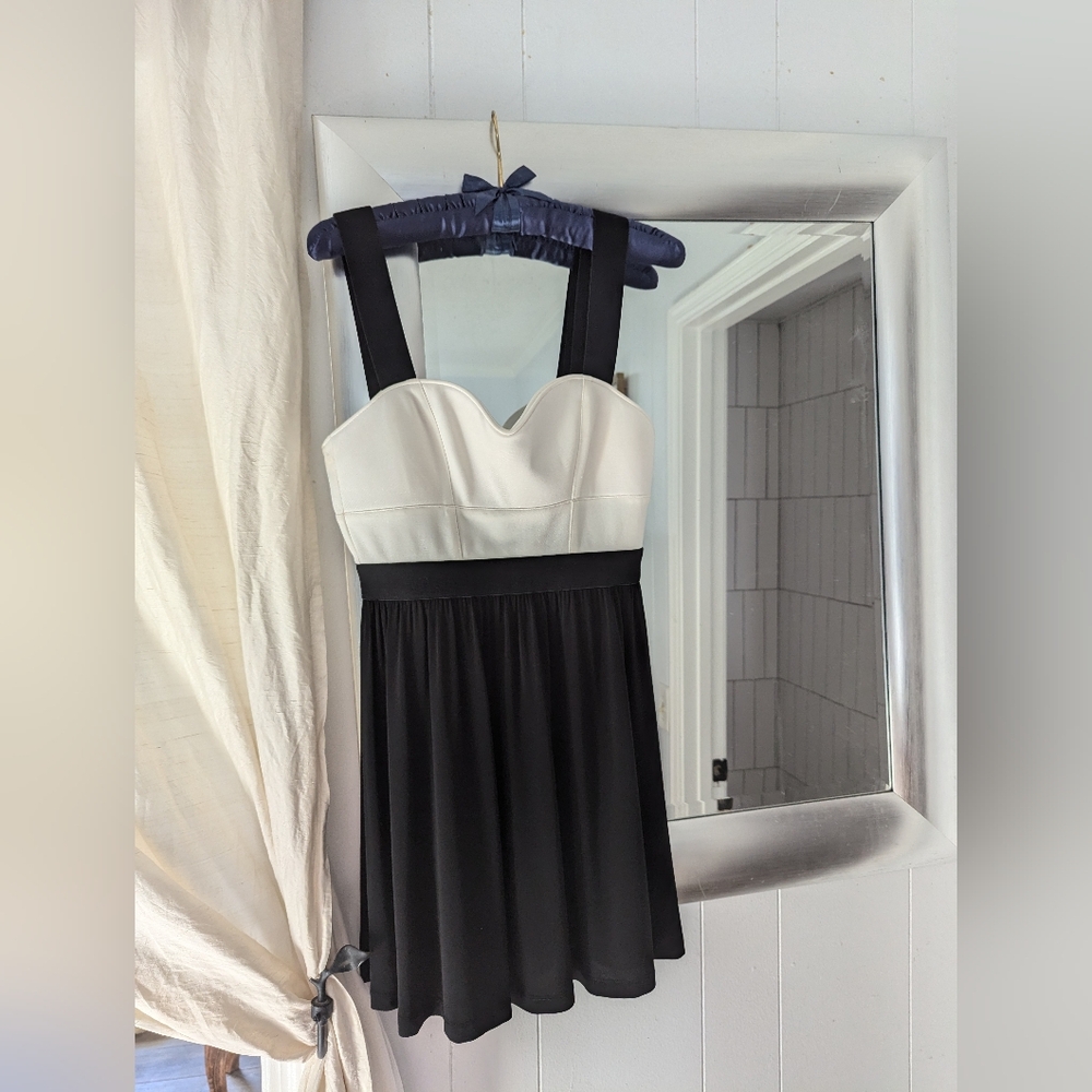Bebe Dress